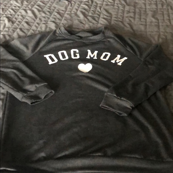 Size small “Dog Mom” thin sweatshirt NWOT - Picture 1 of 1
